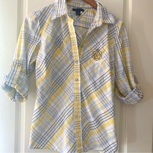 Tommy Hilfiger Ladies long Sleeve Button down shirt